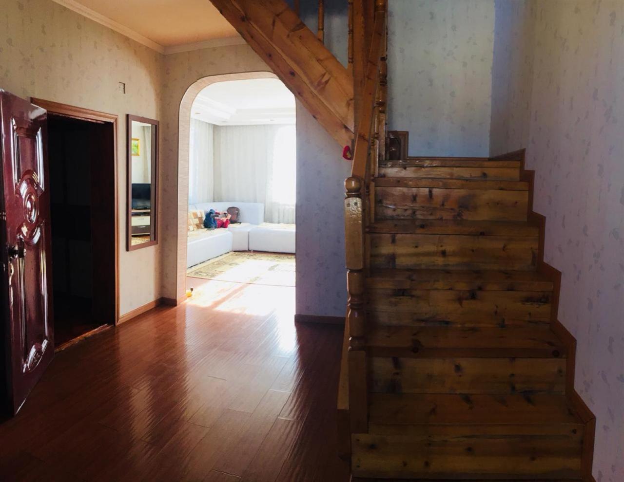 Bulbul Jamak Travel Hostel Ölgij Eksteriør billede
