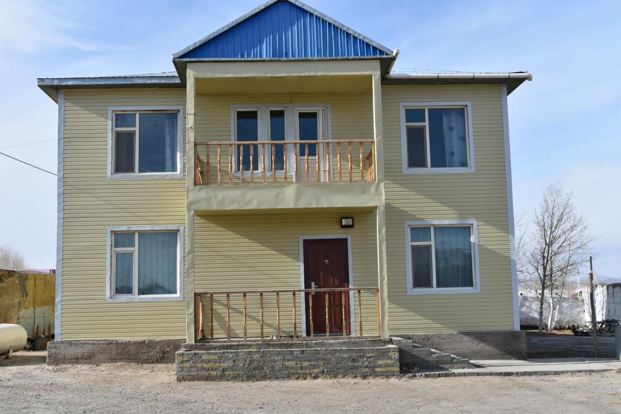 Bulbul Jamak Travel Hostel Ölgij Eksteriør billede